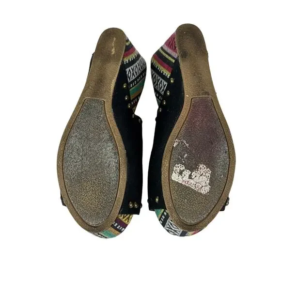 Rampage Size 7 Quizzy Black Studded Aztec Print Wedge Heels Y2K - Picture 5 of 5